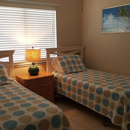 Sand Castle III 404 Apartment Indian Rocks Beach Bagian luar foto