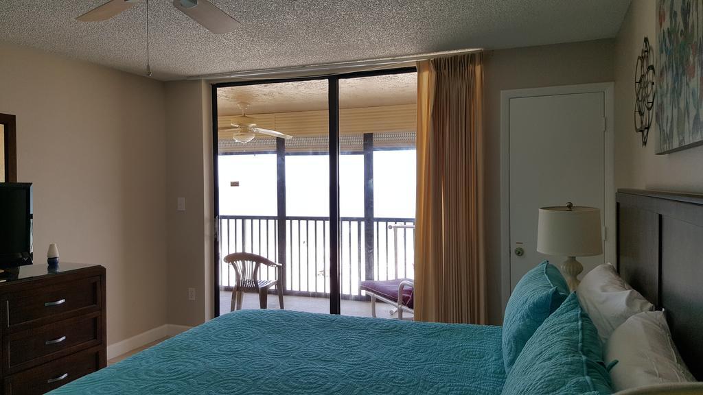 Sand Castle III 404 Apartment Indian Rocks Beach Bagian luar foto